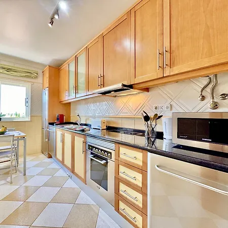 Lovely With Pool By Homing * Vilamoura