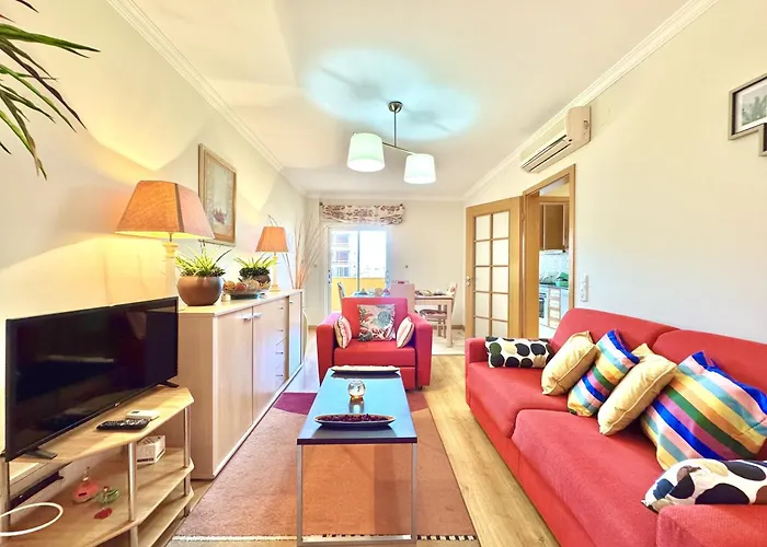 Lovely With Pool By Homing Apartament Vilamoura