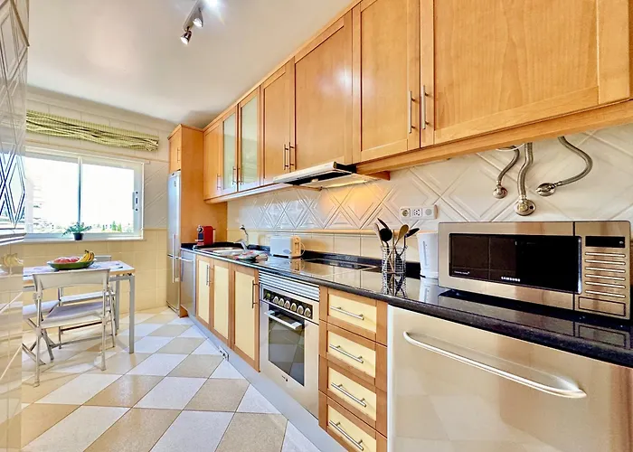 Lovely With Pool By Homing * Vilamoura