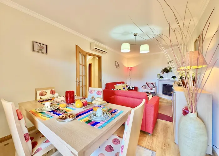 Lovely With Pool By Homing