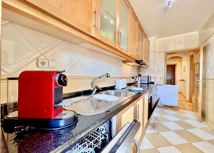 Apartment Lovely With Pool By Homing *