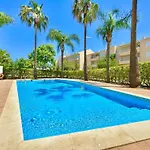 Lovely With Pool By Homing Apartament *